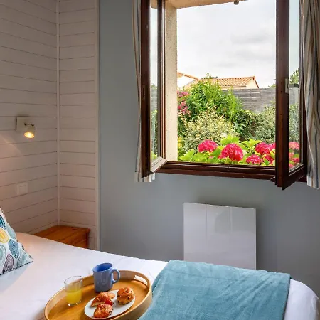 Plein Ocean-1 By Interhome 펜션 포르닉